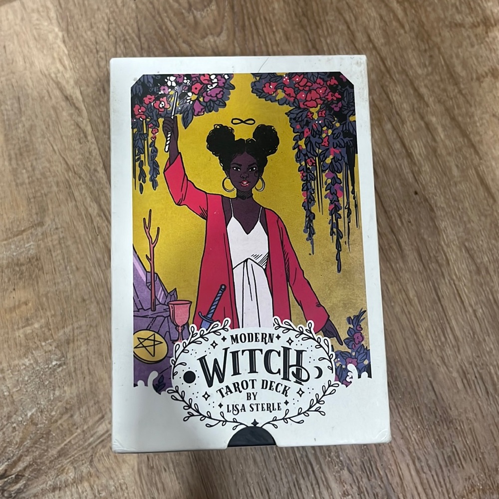 full, new, unused modern witch tarot deck by lisa sterle✨
